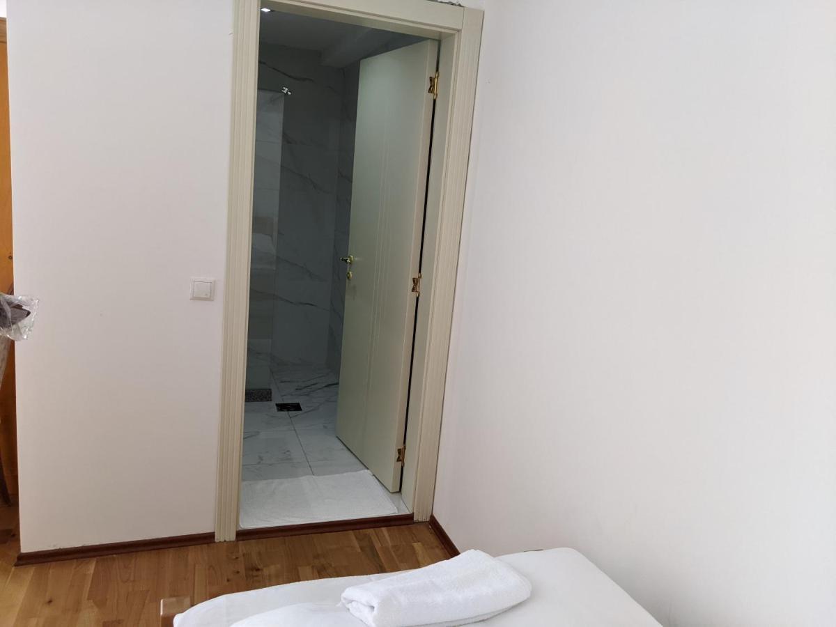 Apartments & Restaurant Abas Πλαβ Εξωτερικό φωτογραφία