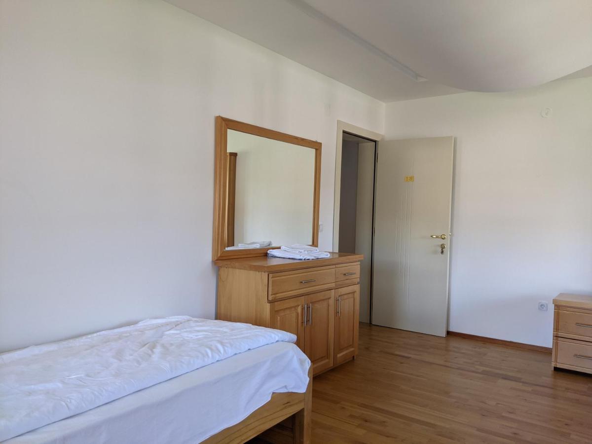 Apartments & Restaurant Abas Πλαβ Εξωτερικό φωτογραφία