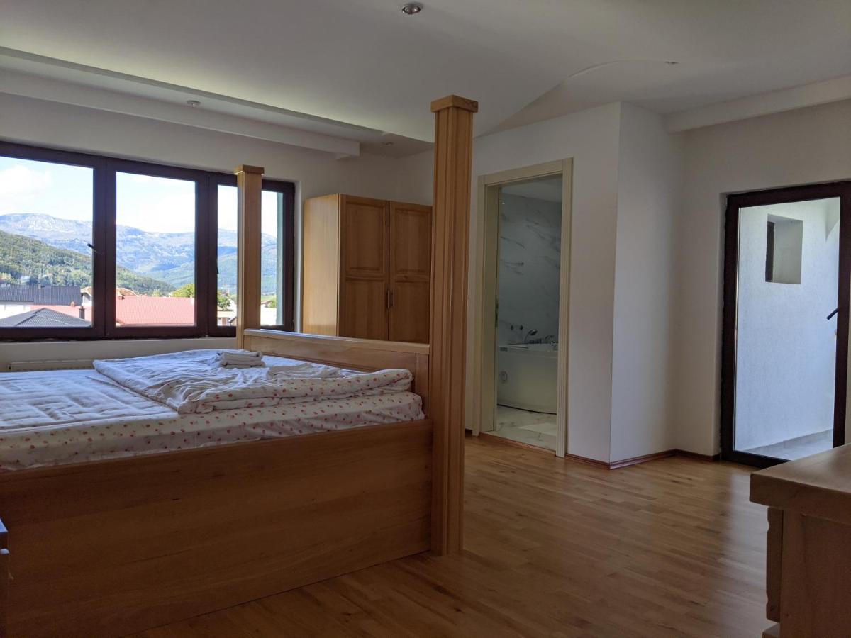 Apartments & Restaurant Abas Πλαβ Εξωτερικό φωτογραφία