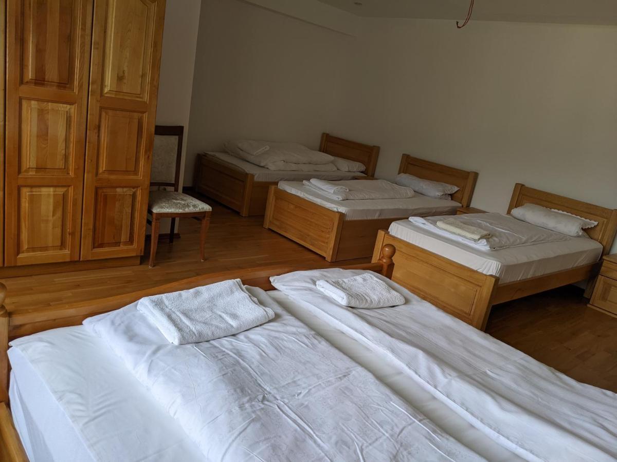 Apartments & Restaurant Abas Πλαβ Εξωτερικό φωτογραφία