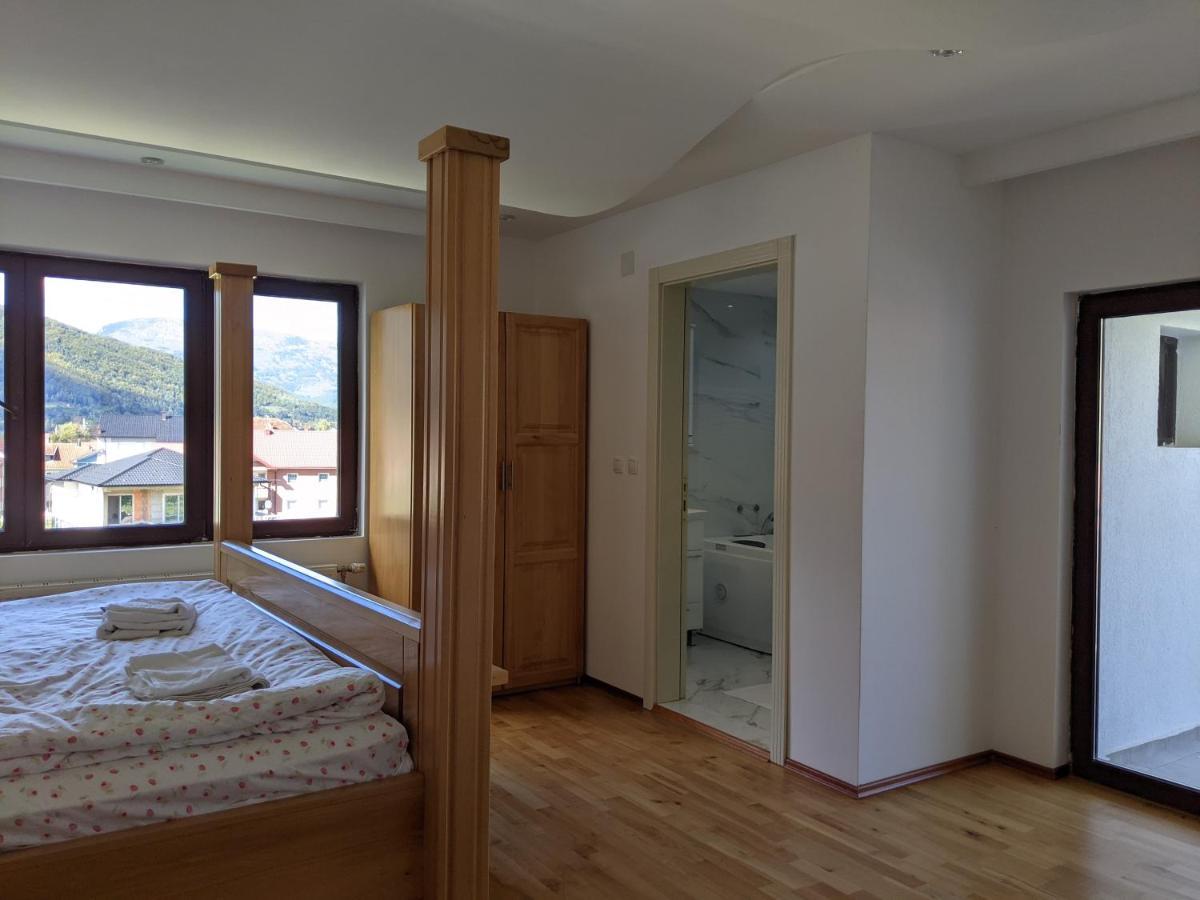 Apartments & Restaurant Abas Πλαβ Εξωτερικό φωτογραφία