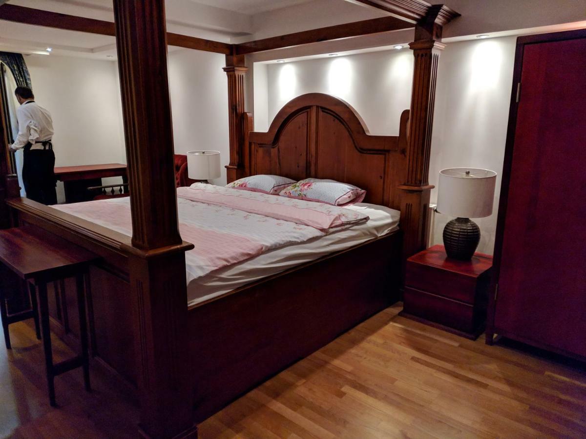 Apartments & Restaurant Abas Πλαβ Εξωτερικό φωτογραφία