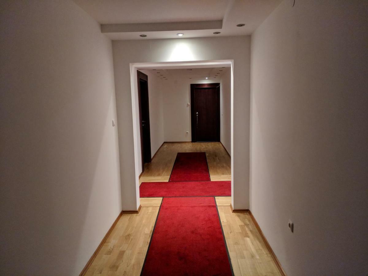 Apartments & Restaurant Abas Πλαβ Εξωτερικό φωτογραφία