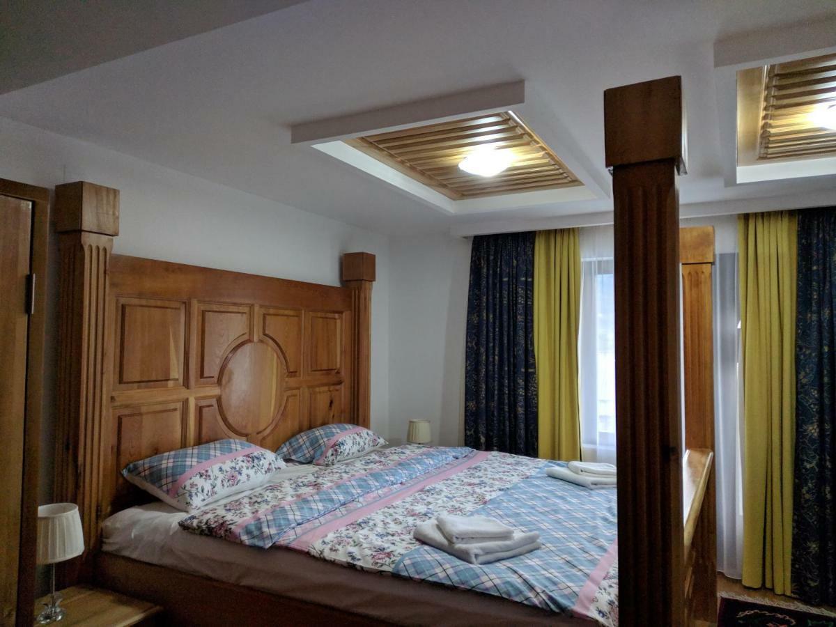 Apartments & Restaurant Abas Πλαβ Εξωτερικό φωτογραφία