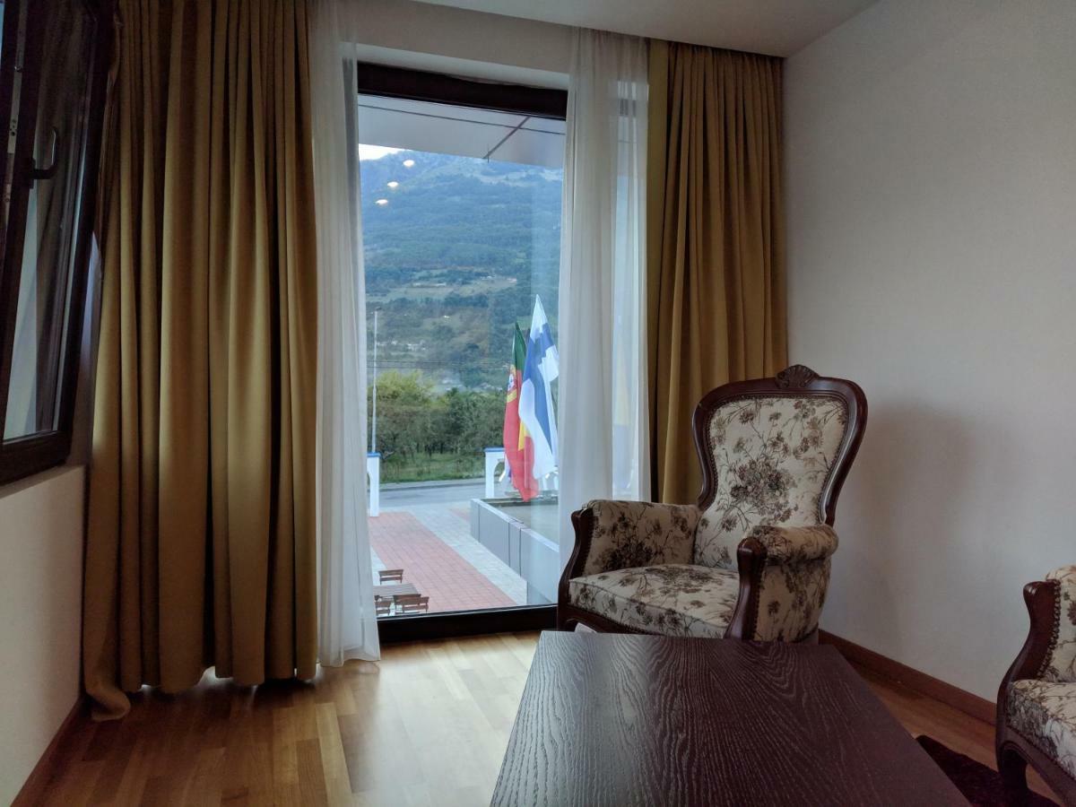 Apartments & Restaurant Abas Πλαβ Εξωτερικό φωτογραφία