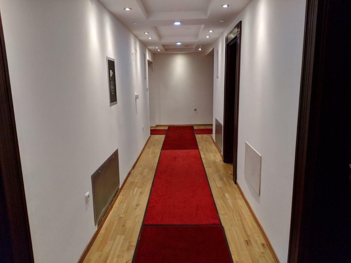 Apartments & Restaurant Abas Πλαβ Εξωτερικό φωτογραφία