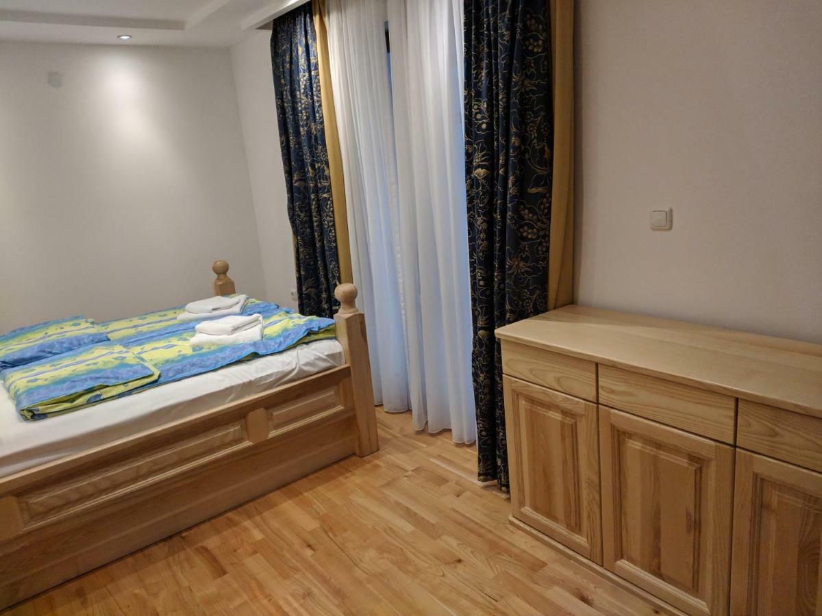 Apartments & Restaurant Abas Πλαβ Εξωτερικό φωτογραφία