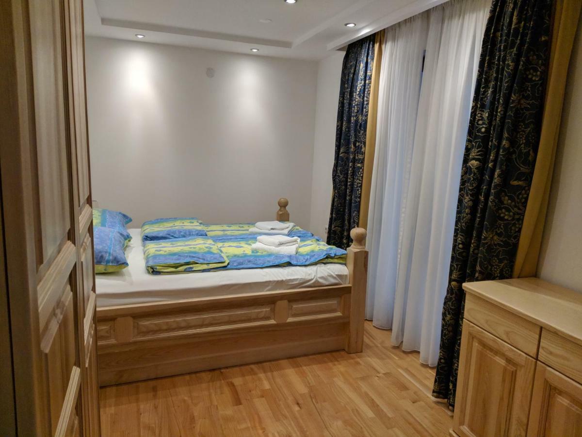 Apartments & Restaurant Abas Πλαβ Εξωτερικό φωτογραφία