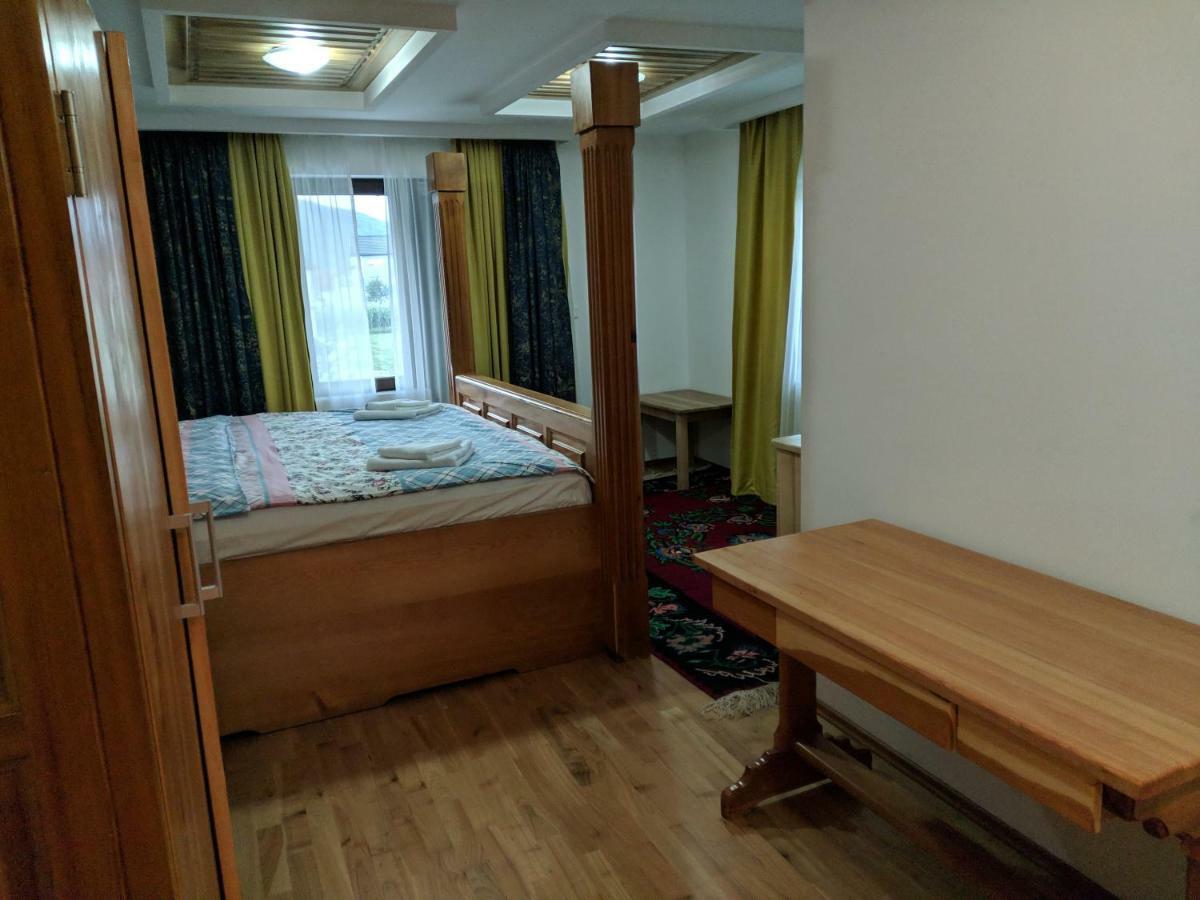 Apartments & Restaurant Abas Πλαβ Εξωτερικό φωτογραφία